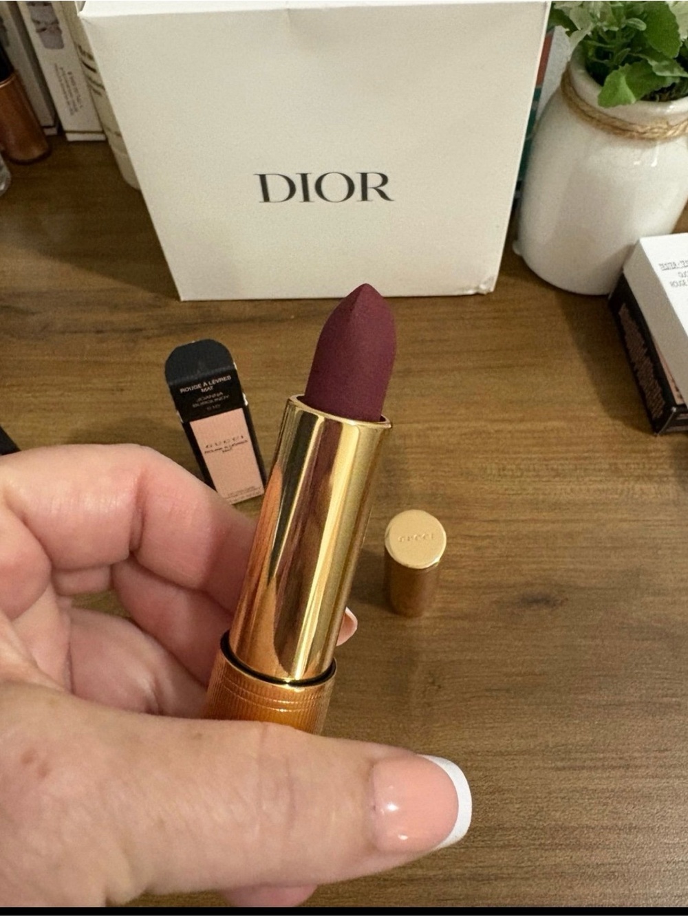 Gucci Rouge à Lèvres Mat Lipstick Joanna Burgundy 510 Limited Edition Matte NIB - Picture 3 of 12